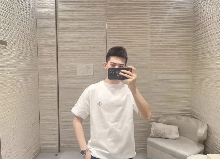Diamond 2025 Autumn Collection Reflective Print T Shirt