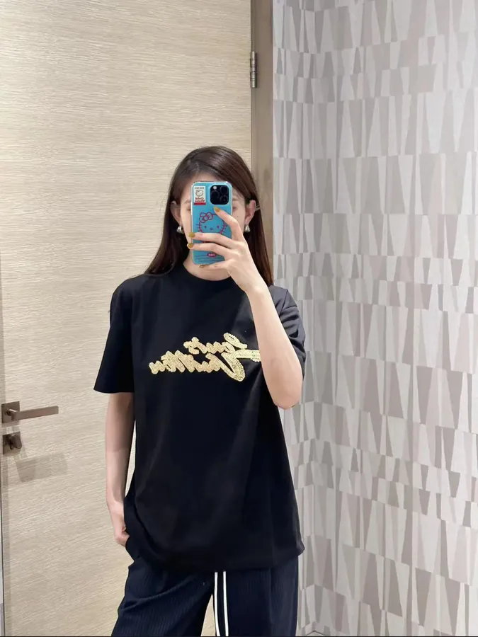 LOUIS VUITTON 25ss Artistic Logo Embroidery T Shirt