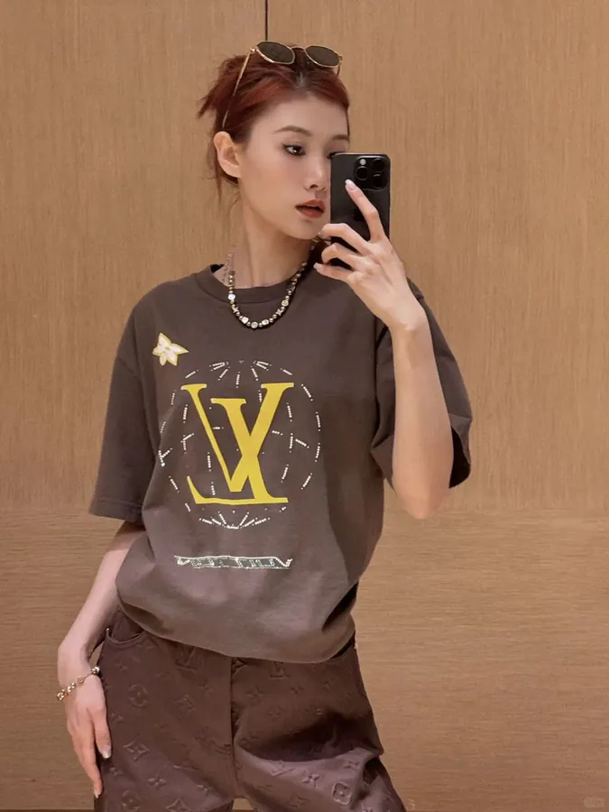 LOUIS VUITTON 2025 航线莱恩石装饰短袖T恤