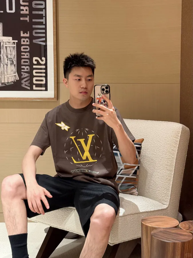 LOUIS VUITTON 2025 航线莱恩石装饰短袖T恤