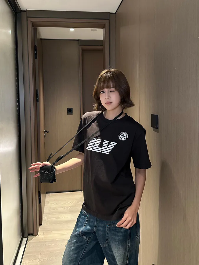 LOUIS VUITTON Travel Compass Print Short Sleeve T Shirt