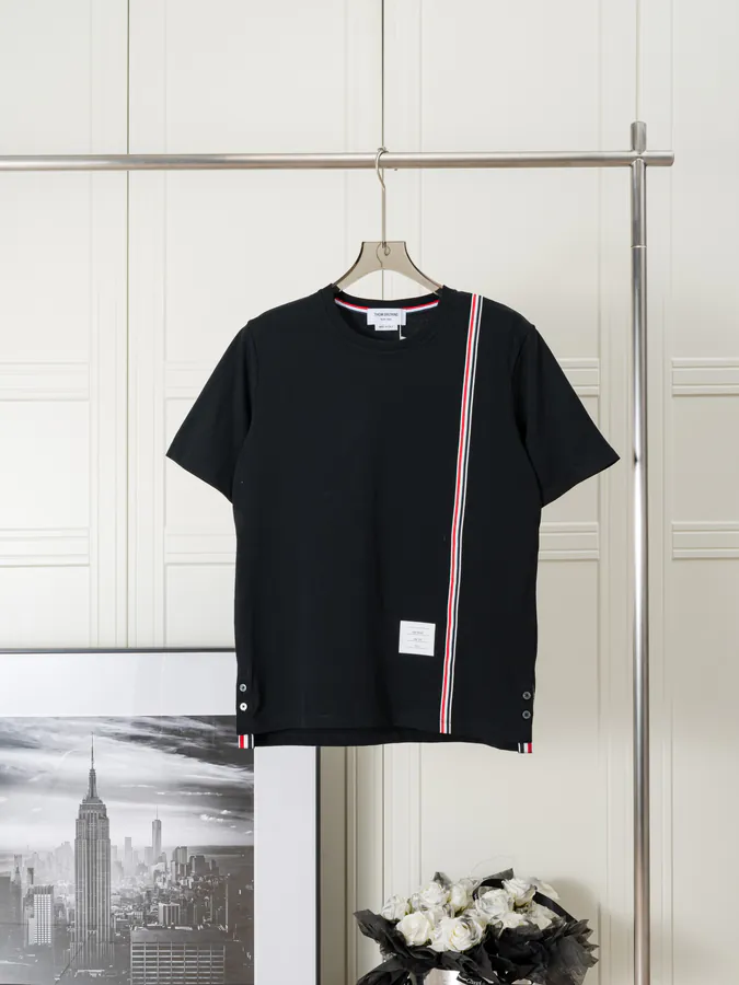 THOM BROWNE TB Short Sleeve with Side Stripe Classic Fit