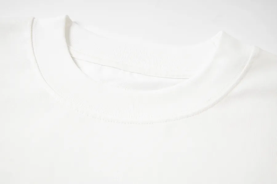 Come Hearts New Classic Logo Embellished T Shirt with Oversize Fit