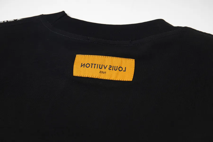 Louis Vuitton New Oversized Cotton Tee with Graphic Print