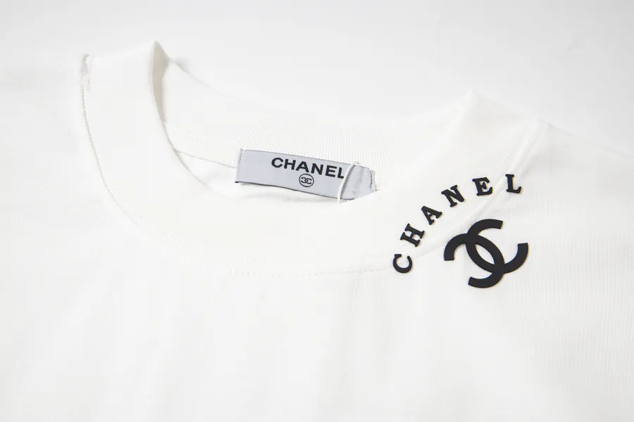 CHANEL香奈儿新款休闲圆领短袖T恤