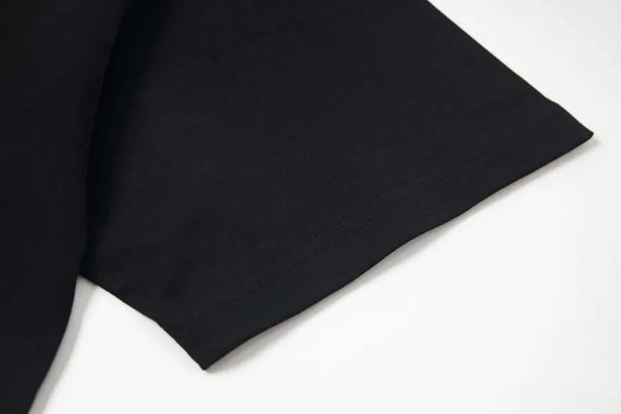 GIVENCHY New Logo Front T Shirt with Oversize Fit