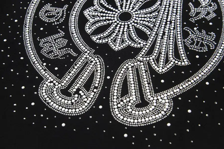 Come Hearts New Logo Embroidery Casual Round Neck Short Sleeve T Shirt