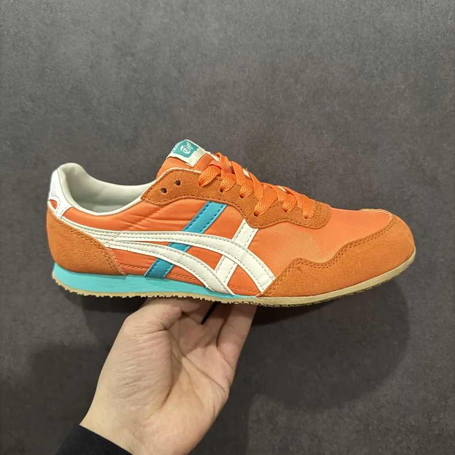 Onitsuka Tiger Serrano Series Sneaker