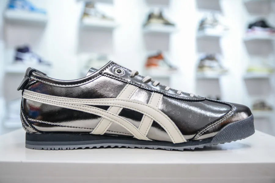 Onitsuka Tiger Mexico 66 SD Classic Tiger Claw Sneaker