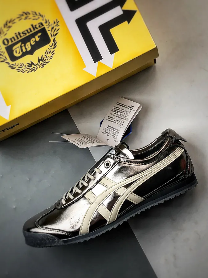 Asics Mexico 66 SD Black Mirror