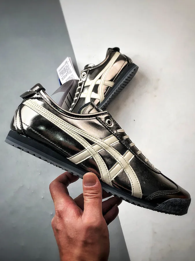 Asics Mexico 66 SD Black Mirror