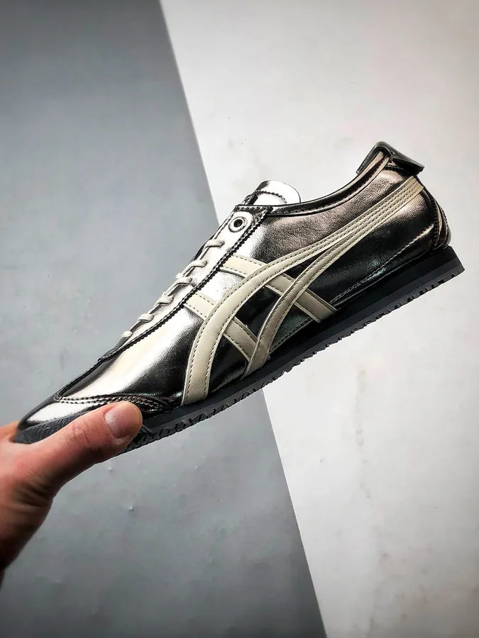 Asics Mexico 66 SD Black Mirror