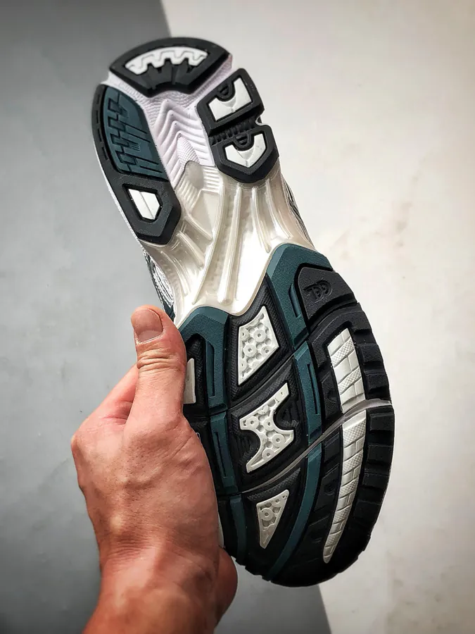 Asics Gel Nimbus 10.1 Forest Green