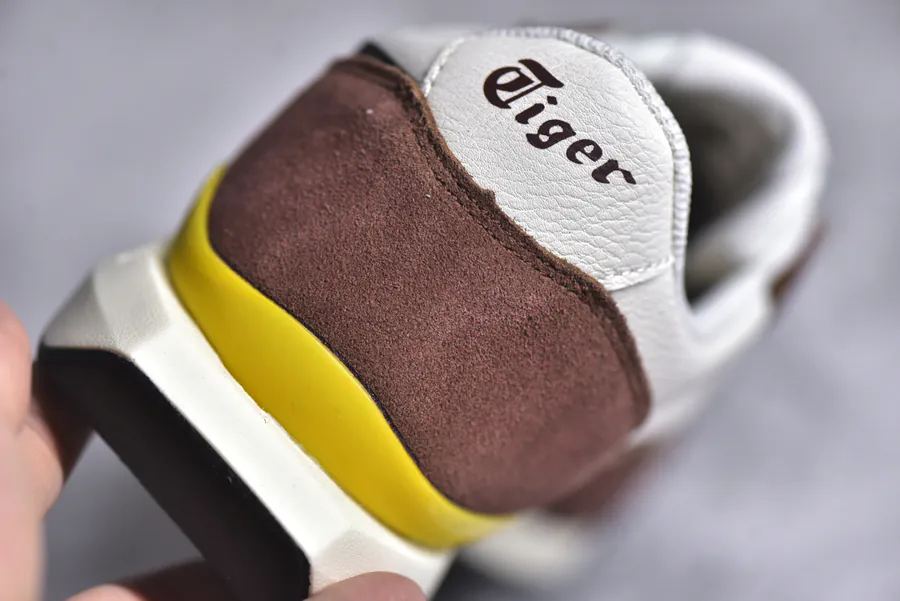 Asics Onitsuka Tiger Ultimate 81 EX Retro Style Leather Sneaker