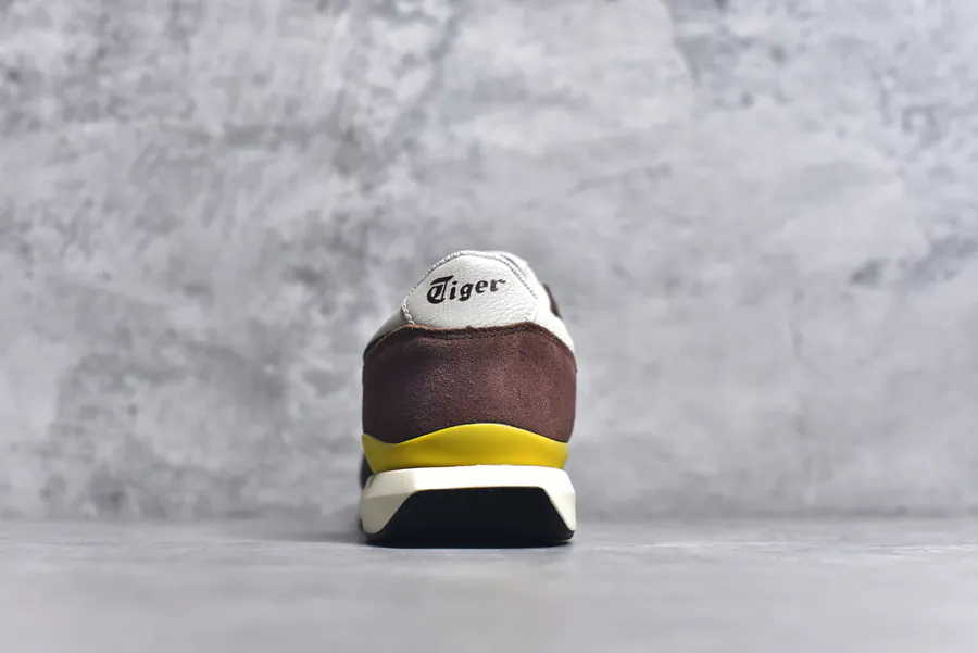 Asics Onitsuka Tiger Ultimate 81 EX Retro Style Leather Sneaker