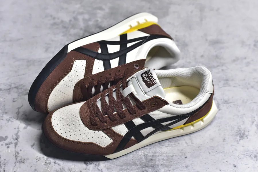 Asics Onitsuka Tiger Ultimate 81 EX Retro Style Leather Sneaker