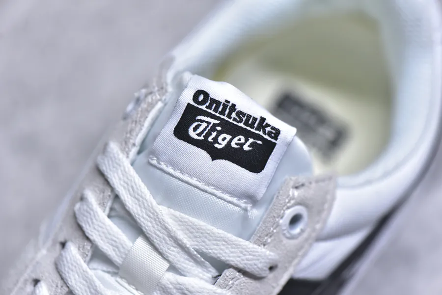 Asics Onitsuka Tiger Ultimate 81 EX Retro Style Leather Sneaker