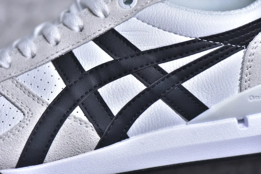 Asics Onitsuka Tiger Ultimate 81 EX Retro Style Leather Sneaker