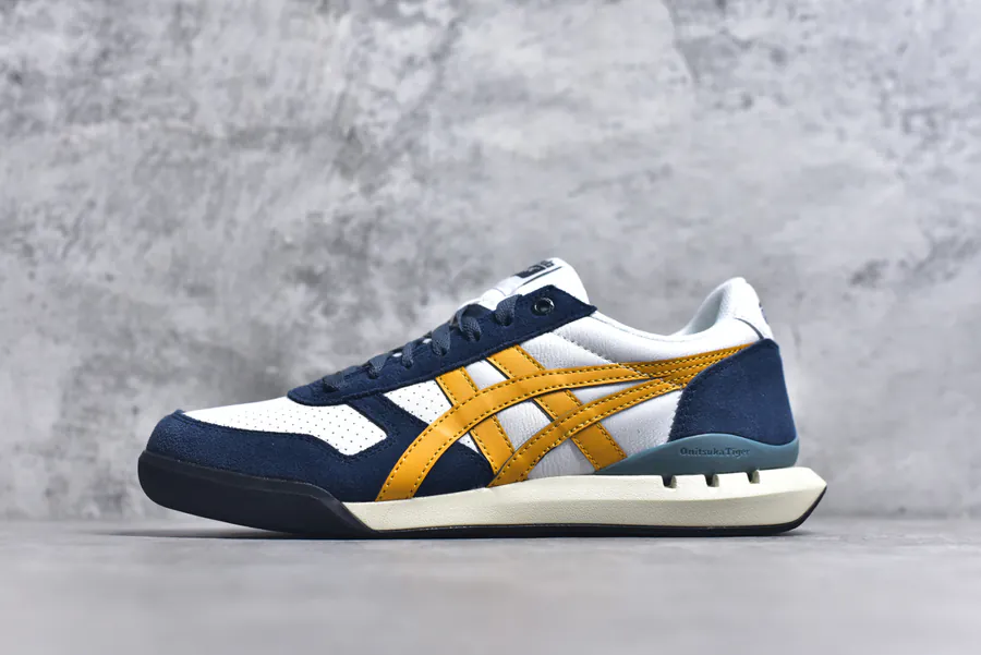 Asics Onitsuka Tiger Ultimate 81 EX Retro Style Leather Sneaker
