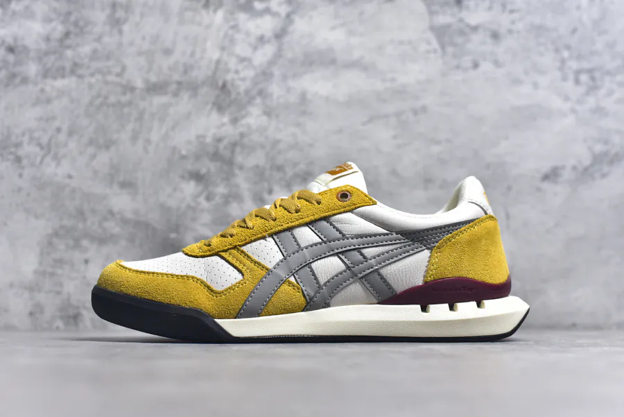 Asics Onitsuka Tiger Ultimate 81 EX Retro Style Leather Sneaker