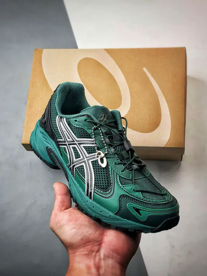 Asics Gel Kahana TR V4 in Ocean Green