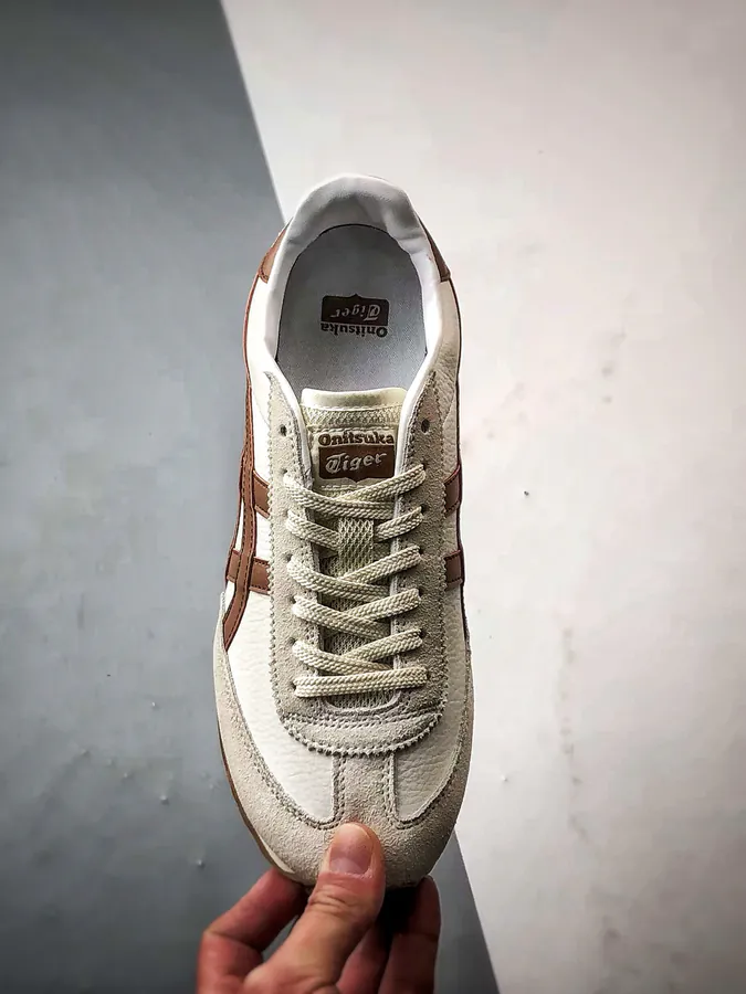 Onitsuka Tiger Edr 78 in Tan Brown