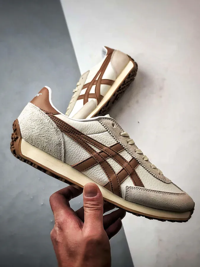 Onitsuka Tiger Edr 78 in Tan Brown