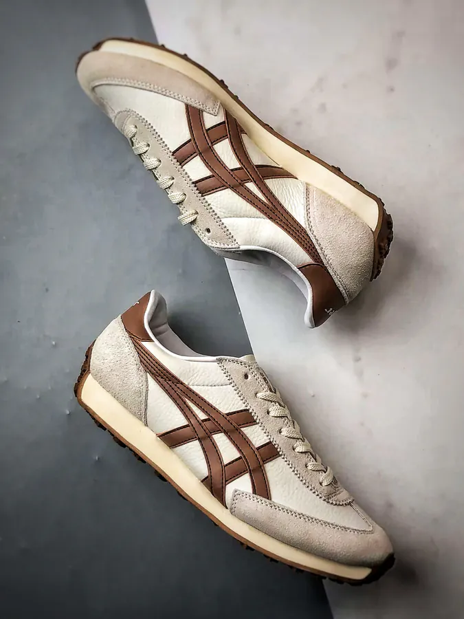 Onitsuka Tiger Edr 78 in Tan Brown