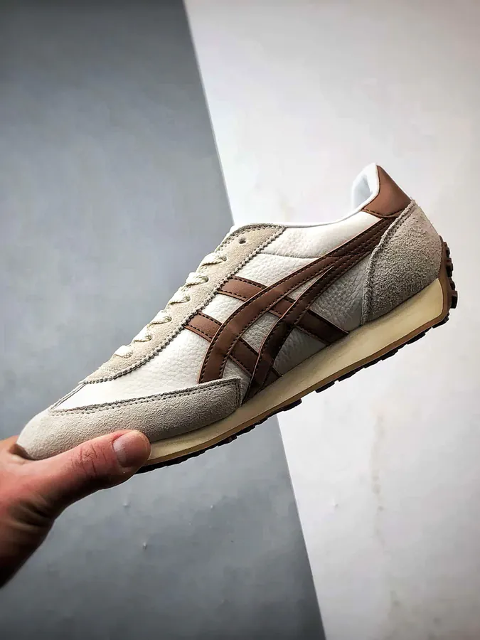 Onitsuka Tiger Edr 78 in Tan Brown