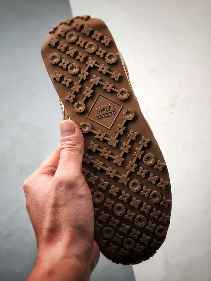 Onitsuka Tiger Edr 78 in Tan Brown