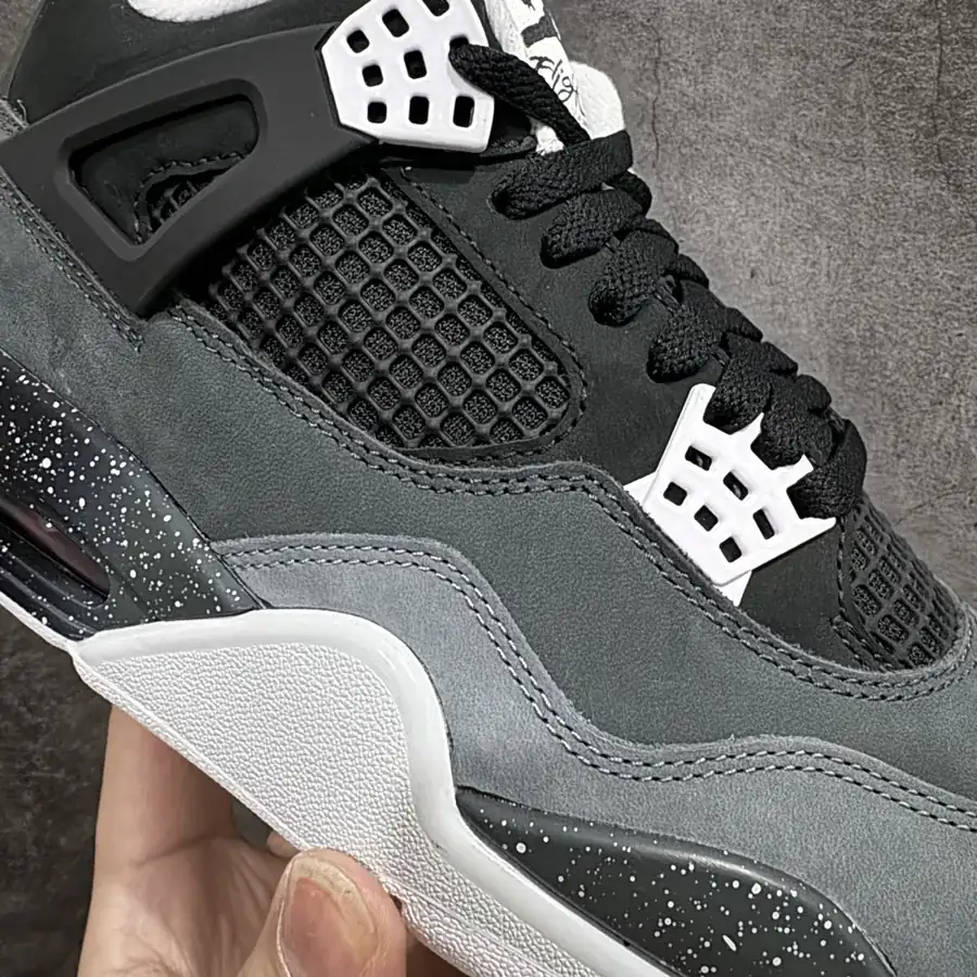 Air Jordan 4 Fear Set 2024 Version
