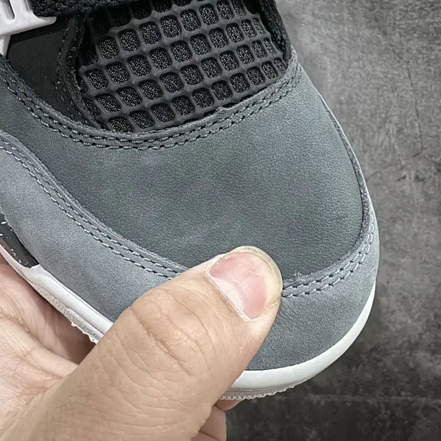 Air Jordan 4 Fear Set 2024 Version