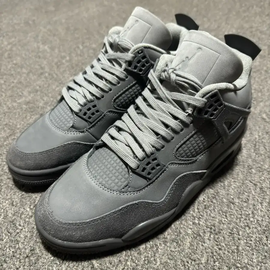 Air Jordan 4 Smoke Grey FQ7928 001