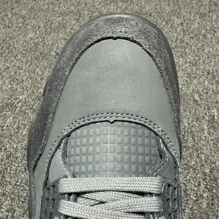 Air Jordan 4 Smoke Grey FQ7928 001
