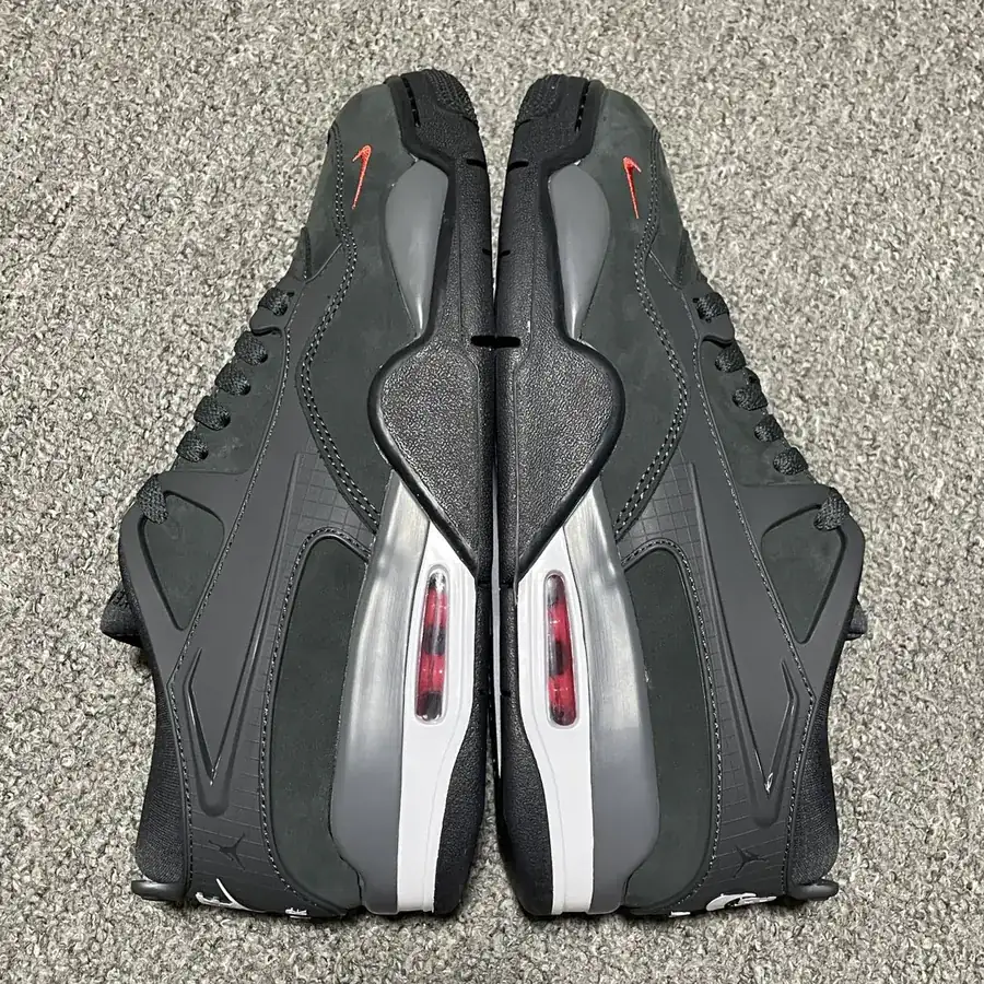 Nigel Syester x Air 4 RM 4乔4 联名款低帮篮球鞋
