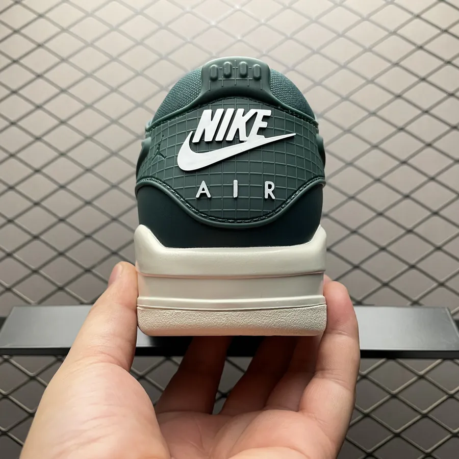Nigel Syester x Air 4 RM 4乔4 联名款 Low Top Basketball Shoes