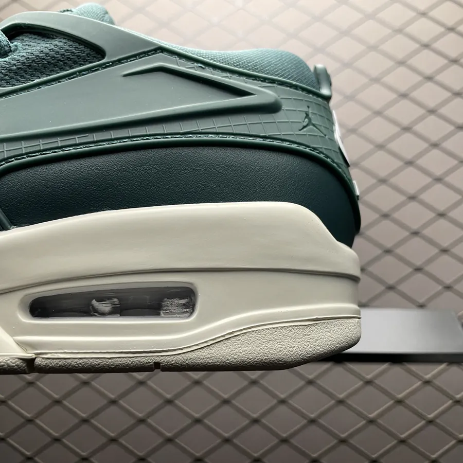 Nigel Syester x Air 4 RM 4乔4 联名款 Low Top Basketball Shoes