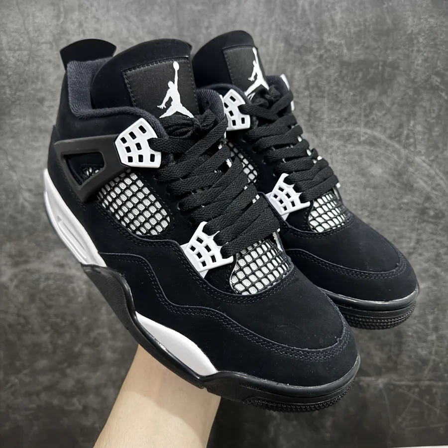 Air Jordan AJ4 Retro White Black Leather