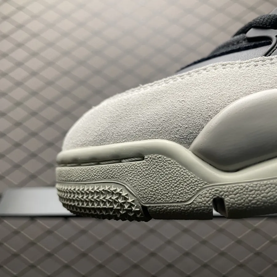 Nigel Syester x Air 4 RM 4乔4 Collaboration Low Top Basketball Shoes