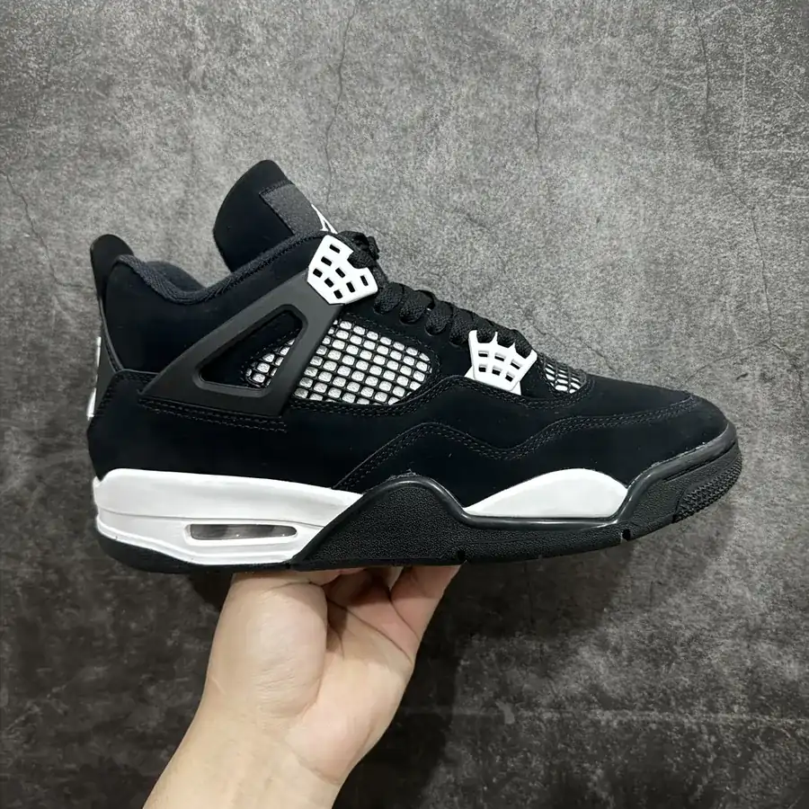 Air Jordan AJ4 Retro White Black 40.5 47.5