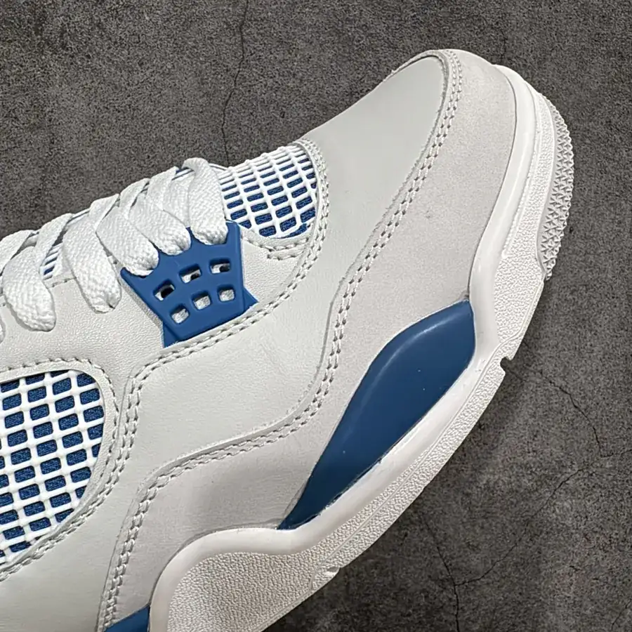 Air Jordan 4 Retro Military Blue FV5029 141