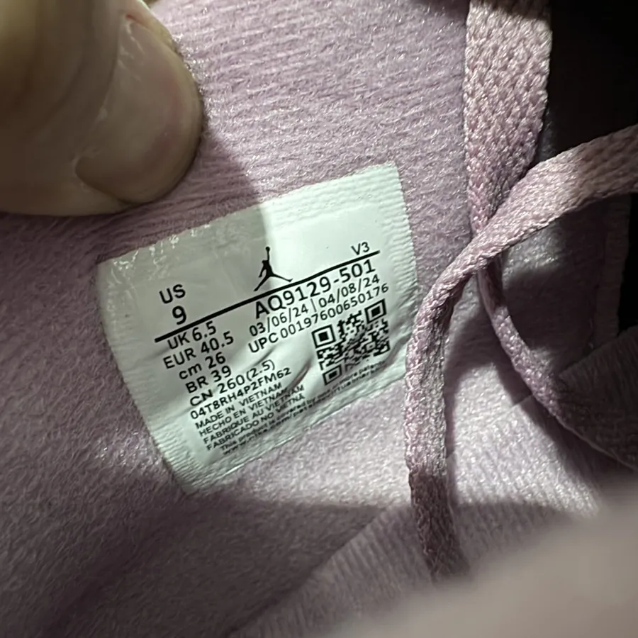 Shoe visual reference image