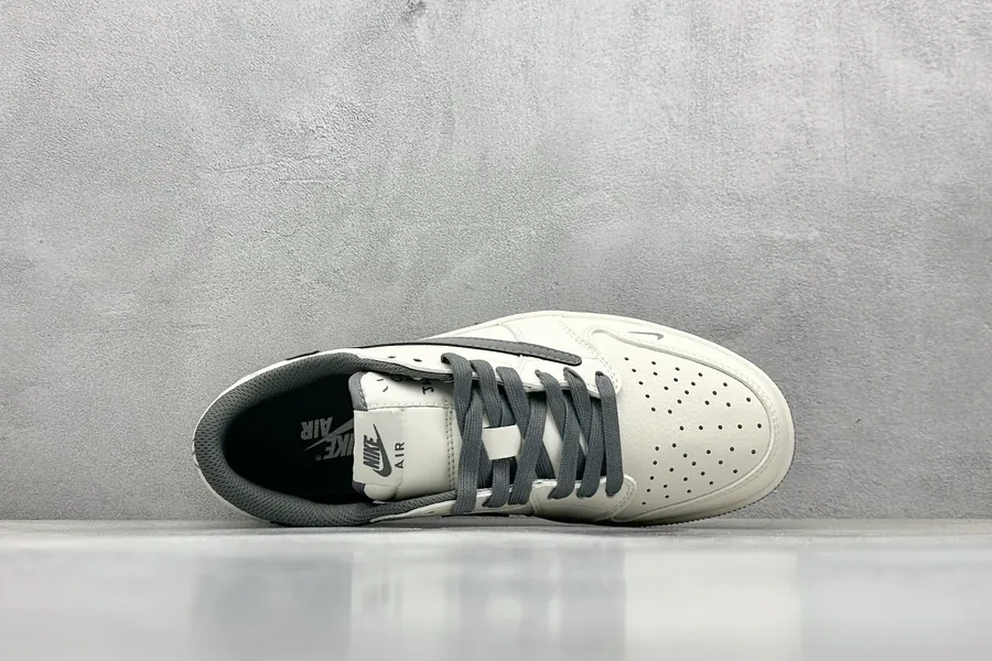 Travis Scott x Air 1 Low 1st Generation Sneaker