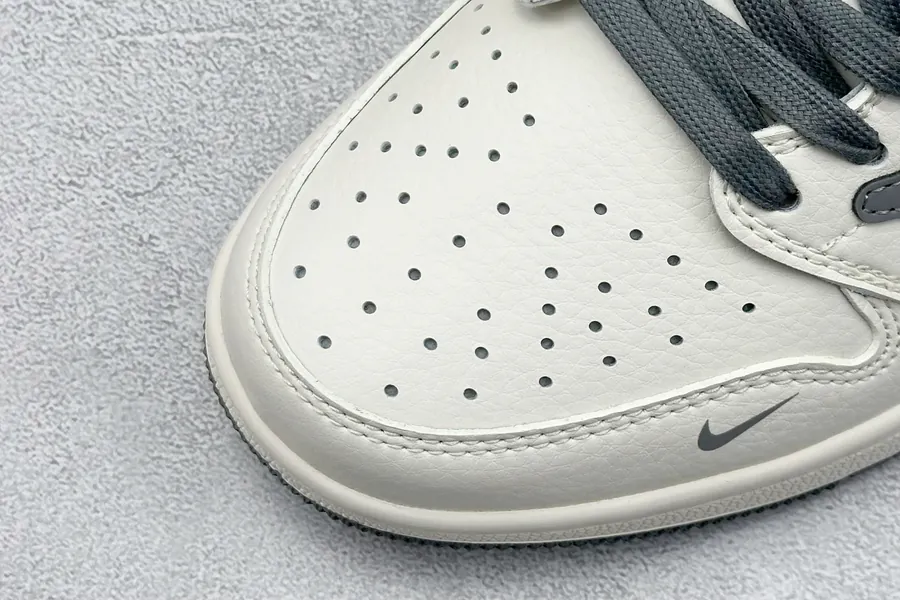 Travis Scott x Air 1 Low 1st Generation Sneaker