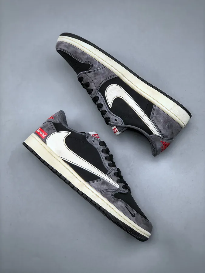 K Travis Scott x Nike Air Jordan 1 OG Version