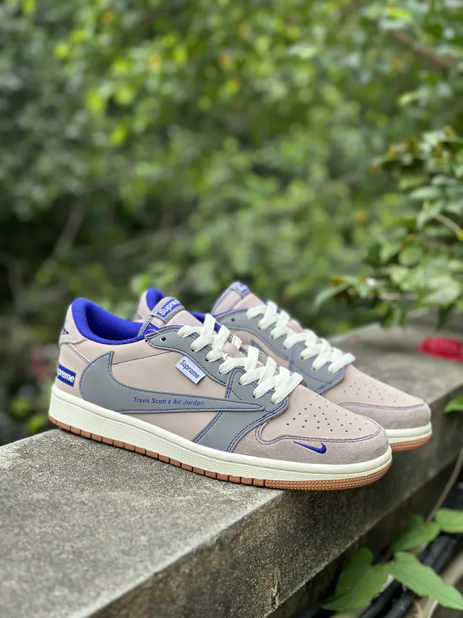 Travis Scott x Fraent Design x Air 1 Low OG SP Collaboration Sneaker