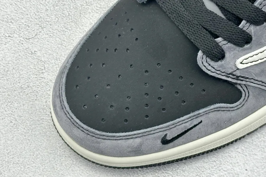Travis Scott x Air 1 Low OG Version
