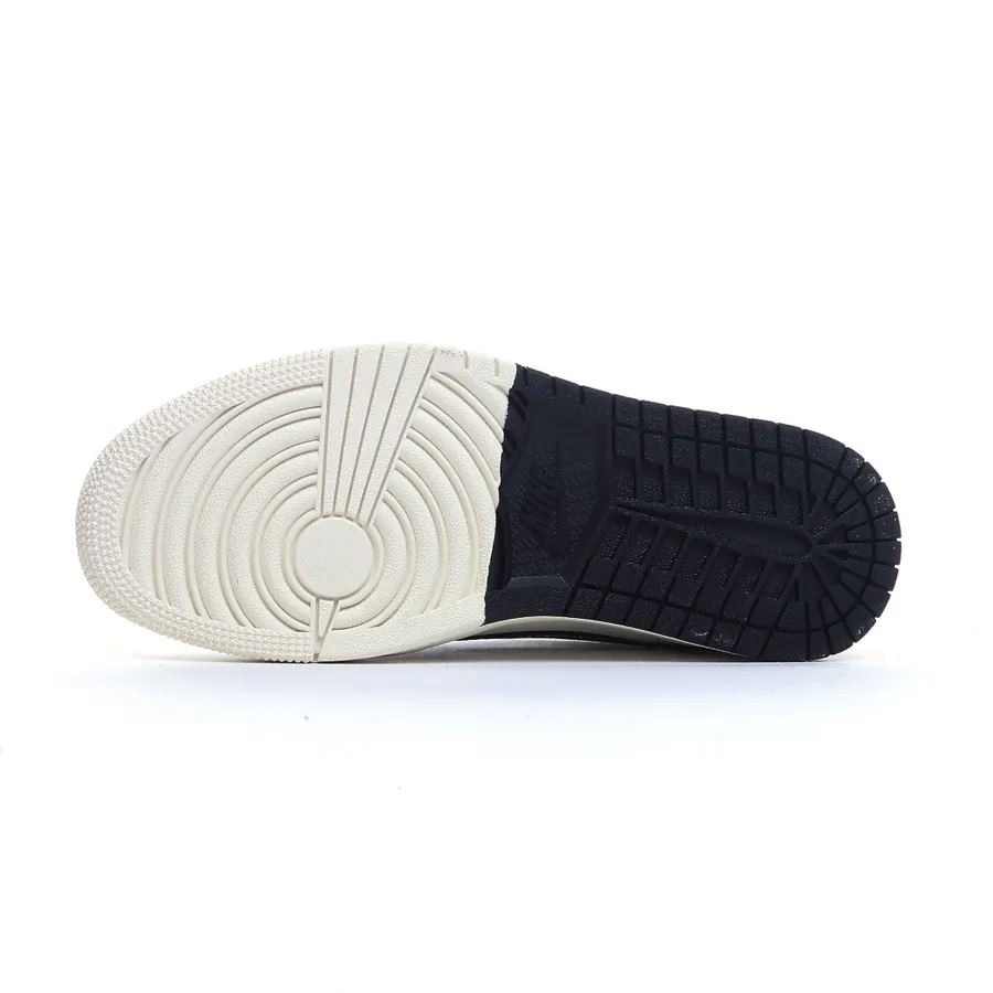 Travis Scott x Fragment Design x Jordan 1 Low OG SP Snake Year Limited Edition