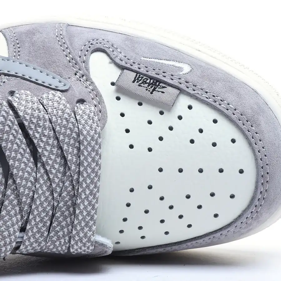 Travis Scott x Fraent Design x Air 1 Low OG SP Collaborative Sneaker