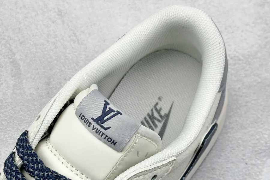 Travis Scott x Fraent Design x Air 1 Low OG SP 1 Sneaker